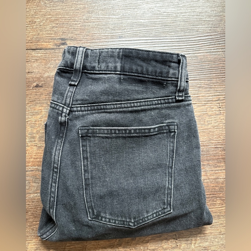 Abercrombie & Fitch jeans curve love the mom high rise black denim Sz 26 2s EUC